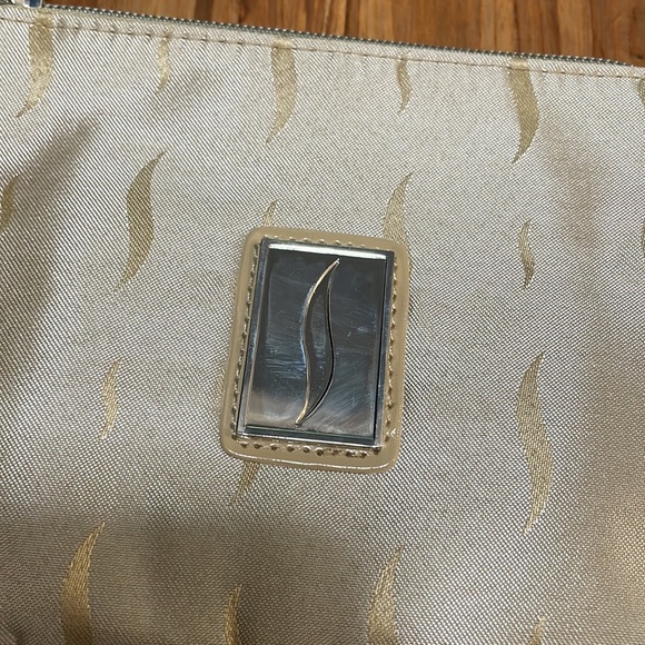 Free with purchase! Sephora “Clutch” - Picture 3 of 10